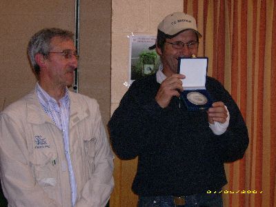 Jean-Luc Leroux reçoit la médaille d'argent du Comité